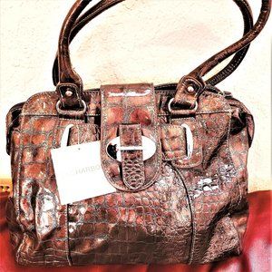 Bag Women NWT Sag Harbor Larger hand bag Dark Brown 3 Sections Zip H11" X W12"